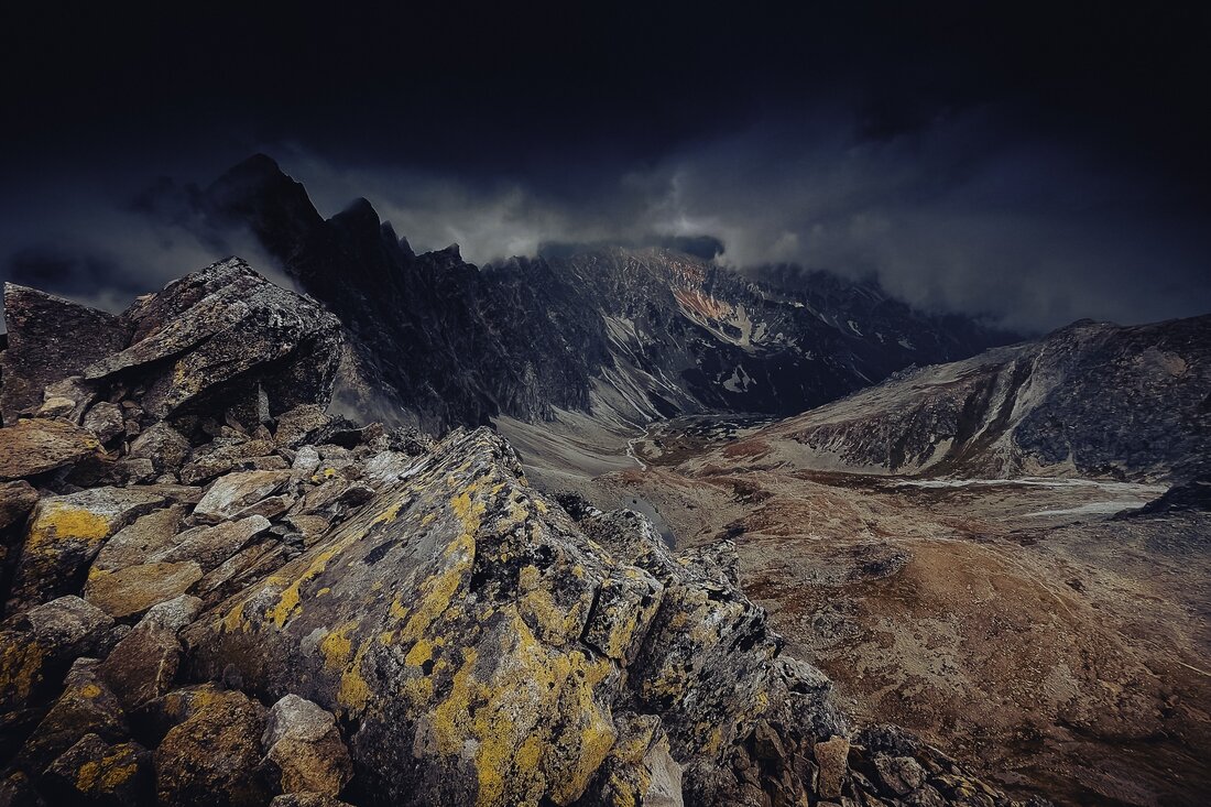 017-IMG_3908 1_Wystawa-Bartek-Muracki-W-Tatrach